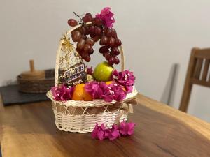 Flic en Flac Beachfront Apartment, KAZAFIBI