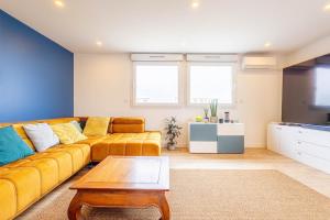 Spacieux rooftop 135m2 avec terrasse et parking
