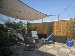 Spacieux rooftop 135m2 avec terrasse et parking