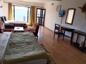 Jaishnavi Homestay And Restaurant