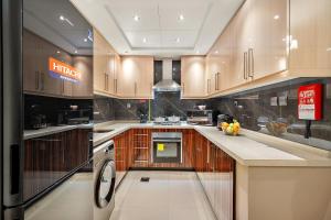 FIRST CLASS 1BR Stylish , Modern Comfort