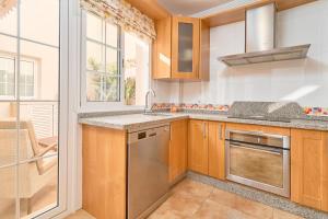 Ático con piscina en Nerja centro