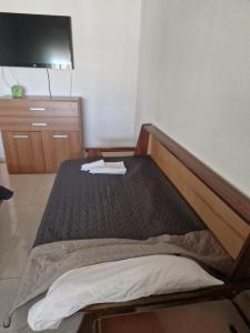 Entire summer house with patio and garden