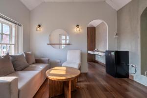 Sereno Westlake Homestay