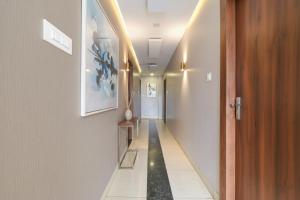 FabHotel Raghumani Palace