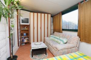 Apartments by the sea Supetar, Brac - 7549