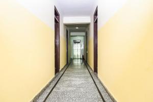 Hotel O by OYO Charanpahari Hotel