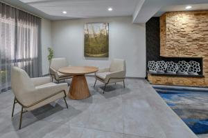 Fairfield Inn & Suites Columbia Northeast