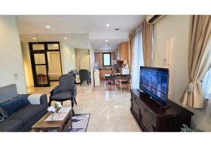 Luxury Apt 85m2, 2 Bedroom at SCBD,Jakarta Convention Ctr,JICC,GBK