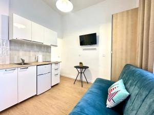 Studio przy plaży z parkingiem IV