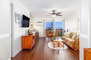 Kona Mansions E333 condo