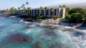 Kona Bali Kai #305 condo