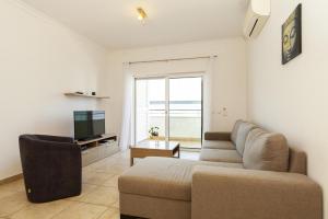 A05 - Luxury 1 Bed Fully Equipped with Pool