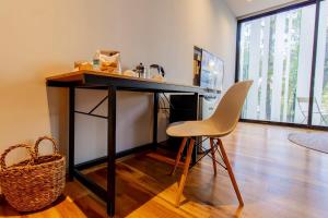 Capitalia Elegant Loft with Urban Energy