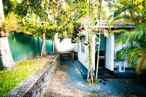 Araliya Villa Hikkaduwa
