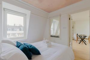 Chic 1BD Retreat in the Heart of Earls Court