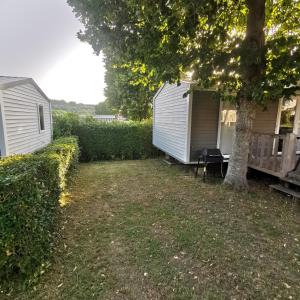 H147-Mobilhome cosy 2 chambres 4 personnes camping 5 étoiles