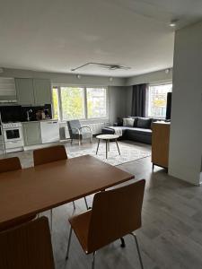 Viihtyisä esteetön saunallinen asunto entisellä paloasemalla