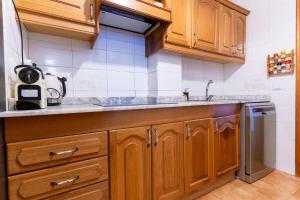 rentafive - Terraza, Piscina, Parking, Cerca Playa