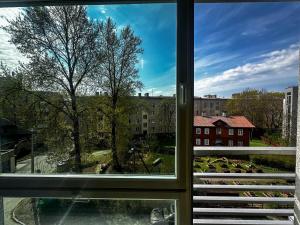 Spacious 1-BR, central, fully equipped, Smart TV