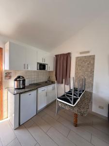 Secret Bungalow, Los Arcos