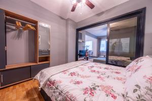 Urban Elegance Apartment by Park Zaimov by Top Kvartiri Ltd