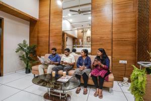 FabHotel Neelkamal - Chembur