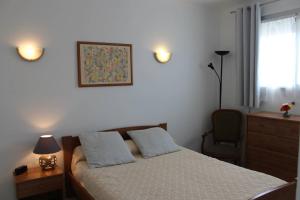 Lumineux T2 proche plage, commerces dans résidence avec ascenseur-5FL87