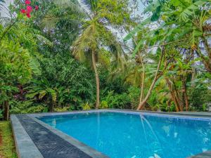 White Villa Goyambokka