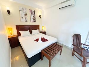 ilamparuma Hotel