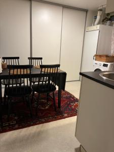 Comfortable stay near Gothenburg with private sauna and coast nearby