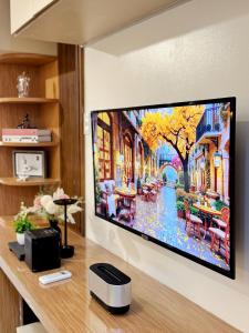 1-BR condo unit near Rockwell, Poblacion