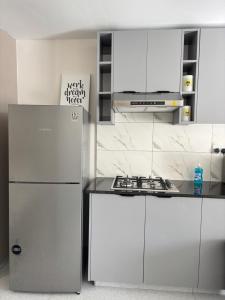 Crescent pearl, westlands