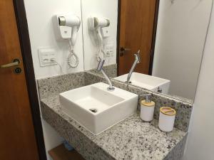 Paquetá: 2 quartos - AC , Wi-Fi e Churrasqueira!