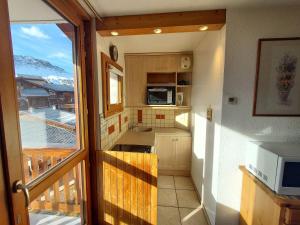Studio lumineux à Plagne Villages, balcon, proche pistes et commerces - FR-1-351-64