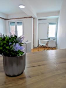 Lihnidos Home, Central Stay, Wi-Fi, near Lake, AC