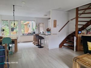 Large family house in Tanthof, Delft