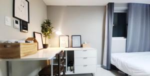 한강과 홍대 도보5분 감성숙소 엘베,주차완비