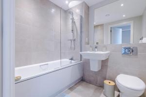 Luxury 1BR Self Check-in 10Mins to City Centre