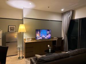 Noble Remix Thong Lo Long Stay Cozy&Warm Direct access to BTS Pool Gym WiFi