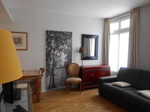 Appartements Caumartin 64 : photos des chambres