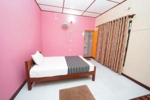 Cinnamon Tree Tourist Rest