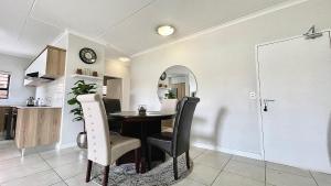 The Blyde - Lagoon Facing 3 Bedroom apartment