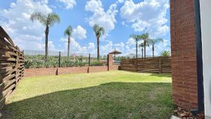 The Blyde - Lagoon Facing 3 Bedroom apartment