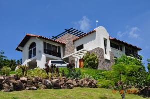 Hawks Nest Bed & Breakfast