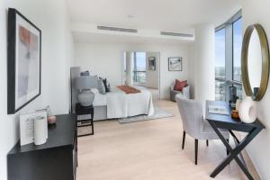 High level, two bedroom apartment
