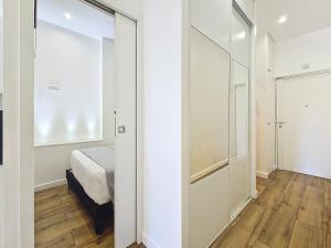 Nestor&Jeeves - MANEL - Terrasse et acces direct Promenade des Anglais