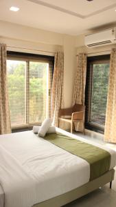 Black Buck Homestay - Serviced Apartments - Shared Private Rooms