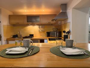 DUPLEX SUBLIME ET LUMINEUX au CENTRE VILLE 10 minutes de Paris Parking privée souterrain