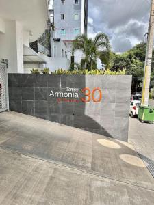 Chic Elegant City Center Condo